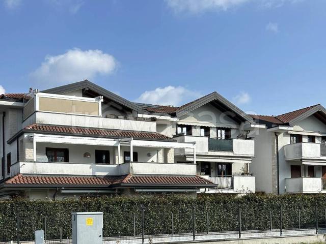 Bilocale in affitto a Besnate via Monte Rosa, 39