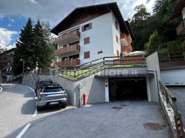 Trilocale in affitto a Giustino via del Palazzin, 16