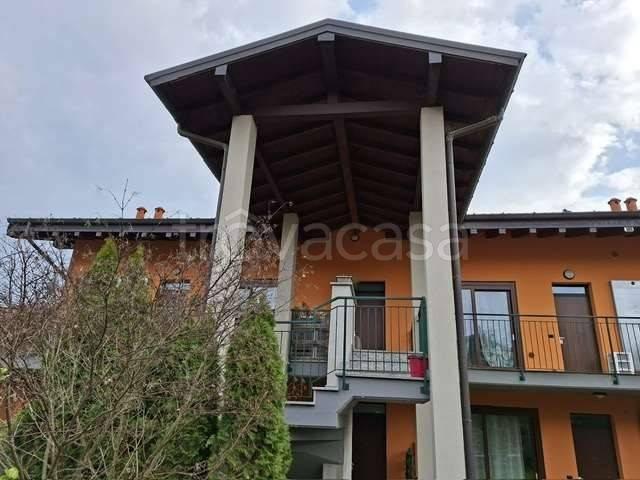 Bilocale in affitto a Daverio via indipendenza, 21