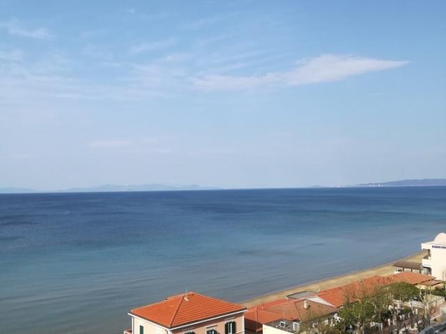 Bilocale in affitto a Follonica