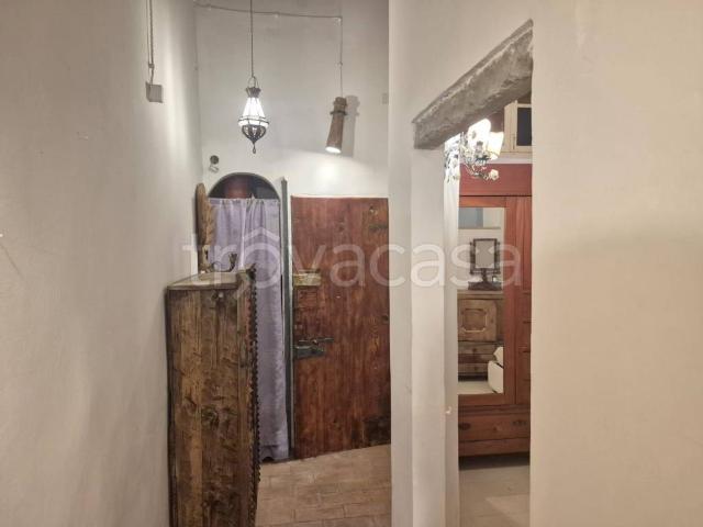 Bilocale in affitto a Firenze via Santa Monaca, 21, San Frediano
