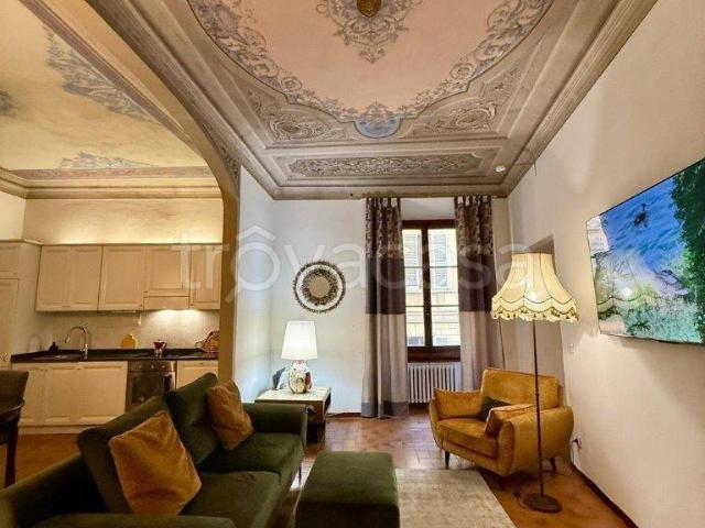 Bilocale in affitto a Firenze corso dei Tintori, Santa Croce