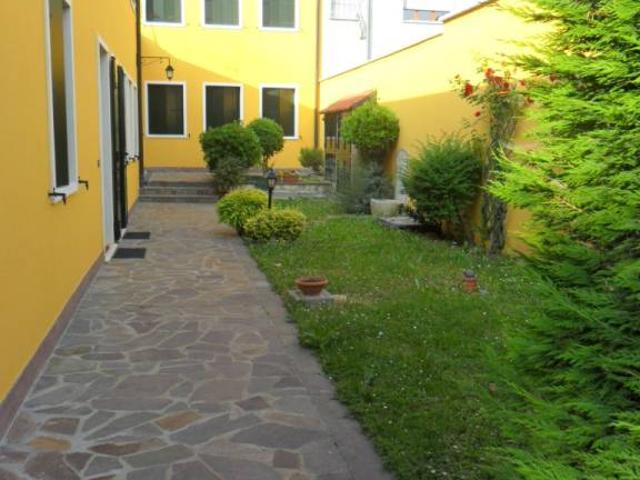 Bilocale in affitto a Montagnana via Scaligera