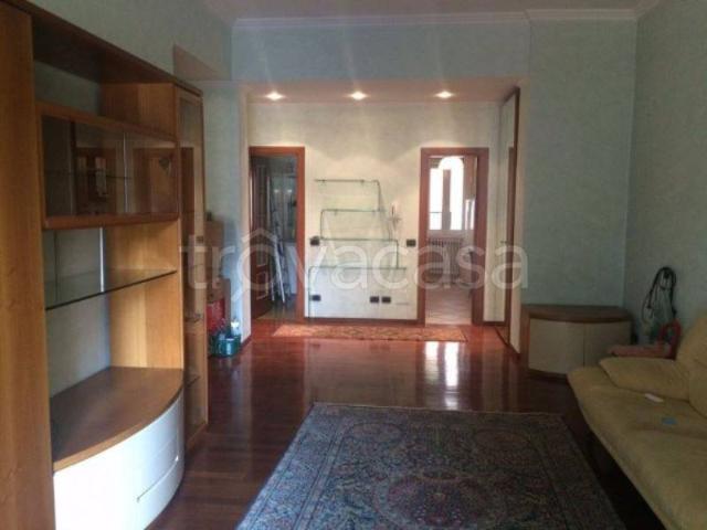 Bilocale in affitto a Monza, San Biagio