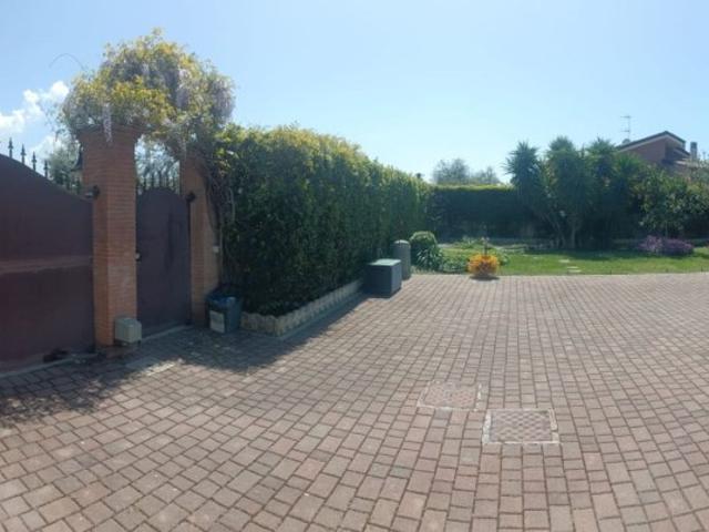 Bilocale in affitto a Marino via del Divino Amore, Santa Maria delle Mole, Frattocchie, Castelluccia, Fontana Sala