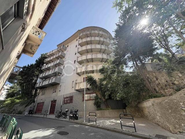 Bilocale in affitto a Messina via dina e clarenza, Centro Storico