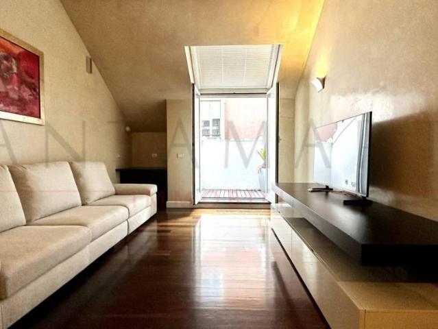 Bilocale in affitto a Milano largo Benedetto Cairoli, Cadorna Castello