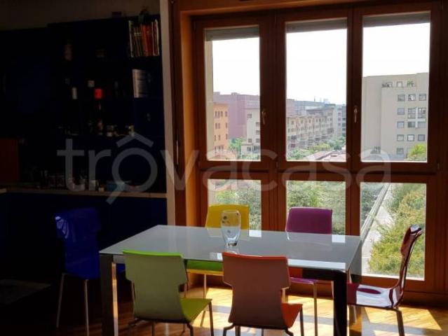 Bilocale in affitto a Milano piazza dei Daini, 4, Bicocca