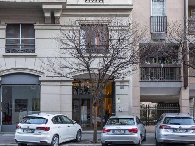 Bilocale in affitto a Milano via Ampere 102, Casoretto