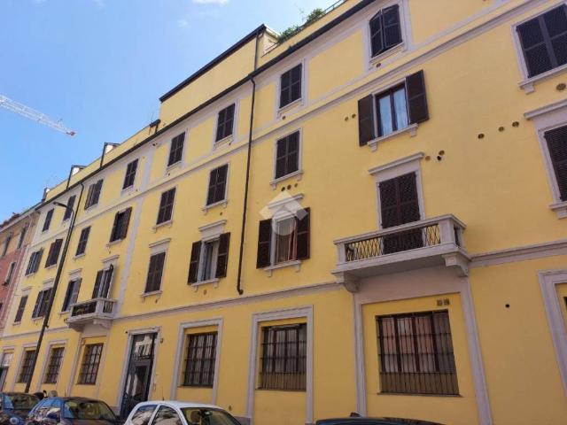 Bilocale in affitto a Milano via Antonio Fogazzaro, 8, Montenero