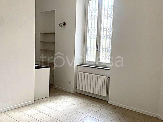 Bilocale in affitto a Milano via Antonio Stoppani, 11, Morgagni