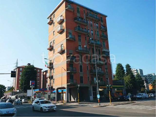 Bilocale in affitto a Milano via Cassano d'Adda, 30, Corvetto