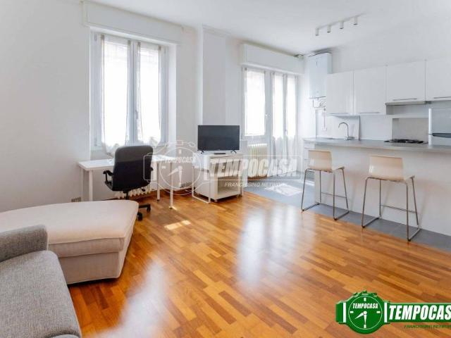 Bilocale in affitto a Milano via Cesare da Sesto 24, Corso Genova