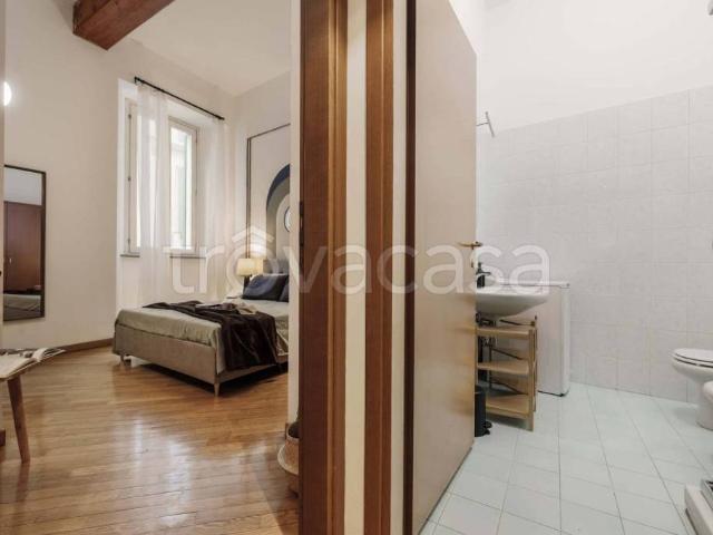 Bilocale in affitto a Milano via dell'Orso, Brera