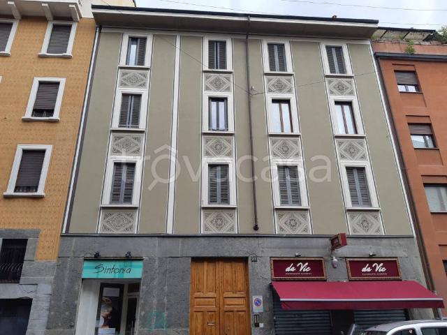 Bilocale in affitto a Milano via Gaetano Previati, 21, Amendola Buonarroti