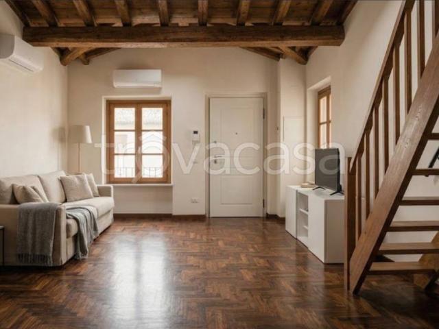 Bilocale in affitto a Milano via Lecco, 3, Porta Venezia