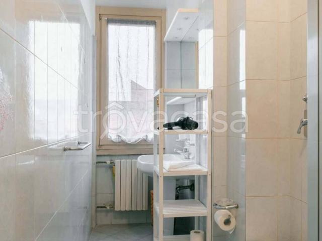 Bilocale in affitto a Milano via Luigi de Andreis, Porta Vittoria