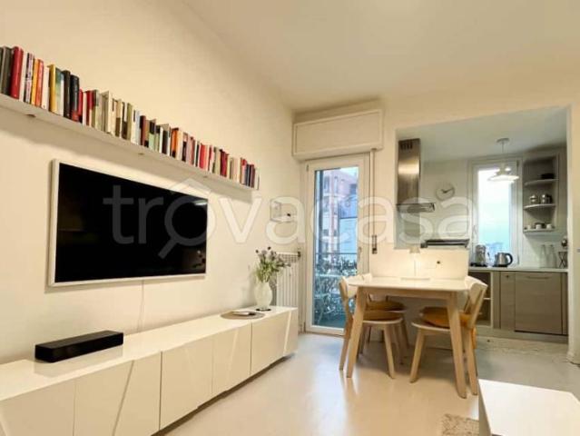 Bilocale in affitto a Milano via Privata Grado, Turro