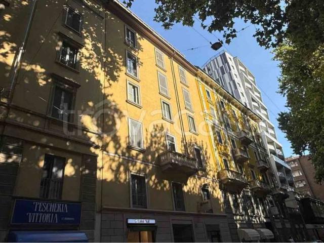 Bilocale in affitto a Milano viale Monte Nero, 10, Porta Romana Medaglie d'Oro