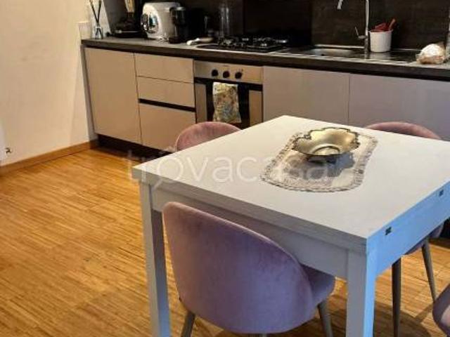 Bilocale in affitto a Milano viale Corsica, Argonne Corsica