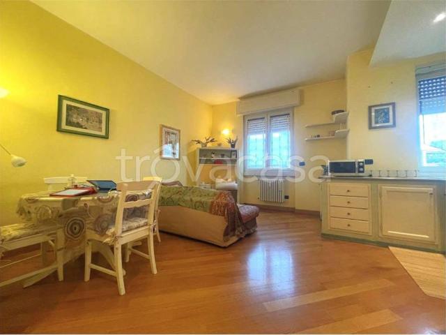 Bilocale in affitto a Milano, Washington