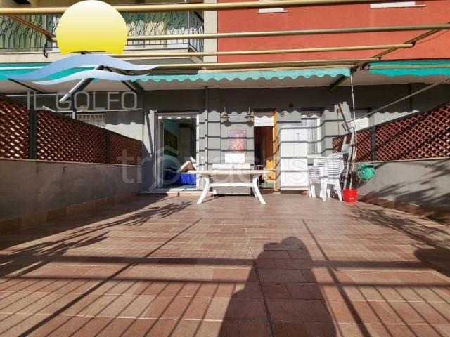 Bilocale in affitto a San Bartolomeo al Mare via Aurelia, 9