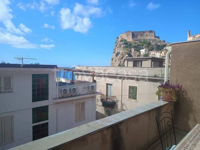 Bilocale in affitto a Scilla via Giovanni Omiccioli, 8