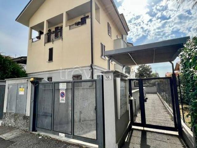 Bilocale in affitto a Seregno via Antonio Meucci, 58, Sant'Ambrogio