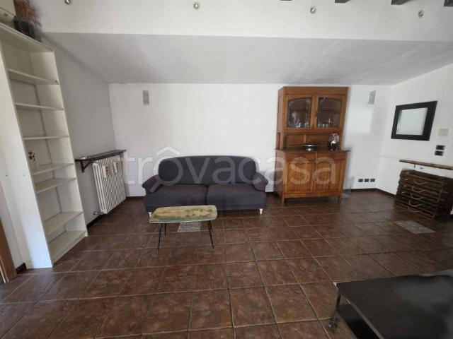 Bilocale in affitto a Sesto San Giovanni via Cesare da Sesto, 34