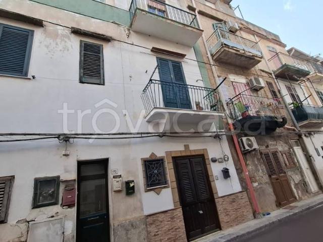 Bilocale in affitto a Palermo, Belmonte Chiavelli