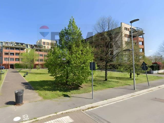 Bilocale in affitto a Pero via Copernico, 14
