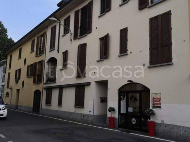 Bilocale in affitto a Rovellasca via 4 Novembre, 7