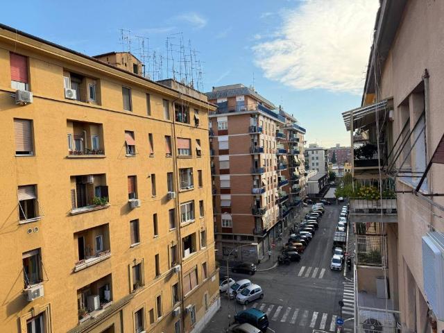 Bilocale in affitto a Roma via Alberto da Giussano, Pigneto