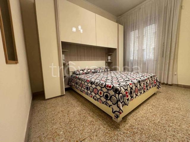 Bilocale in affitto a Roma via Girolamo Benzoni, Garbatella