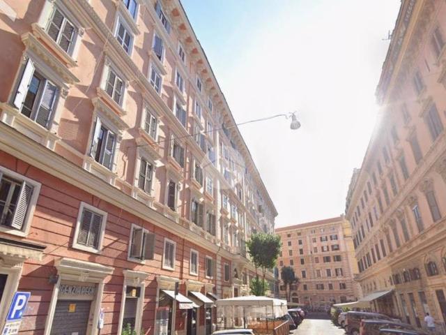 Bilocale in affitto a Roma via dei Gracchi, Prati