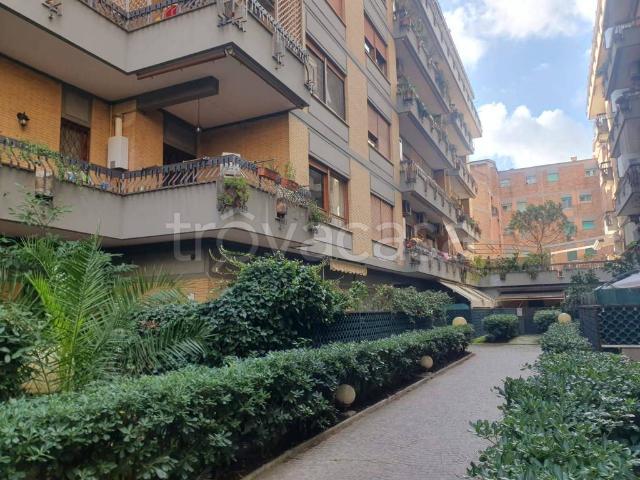 Bilocale in affitto a Roma via Diego Simonetti, Ostia Levante