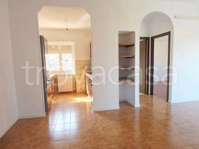 Bilocale in affitto a Roma via Taleggio, 27, Casalotti
