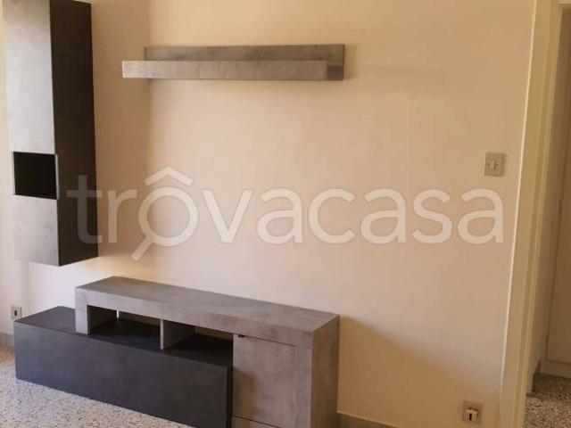 Bilocale in affitto a Roma via Trionfi Alberto, Casal Bertone