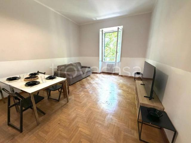 Bilocale in affitto a Roma viale delle Milizie, Prati