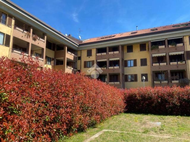 Bilocale in affitto a Rho via Statuto, 1