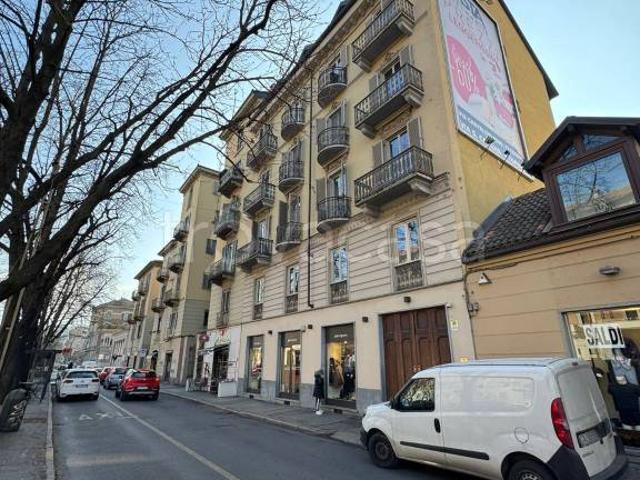 Bilocale in affitto a Torino corso Luigi Einaudi, 29, Crocetta