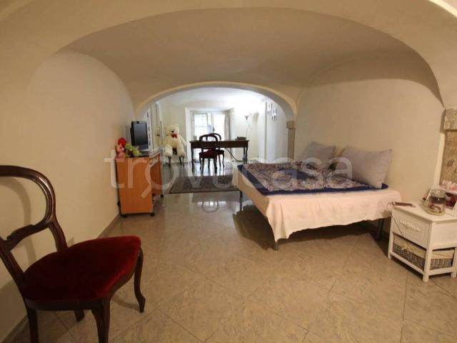 Bilocale in affitto a Torino via Bogino 10, Via Roma