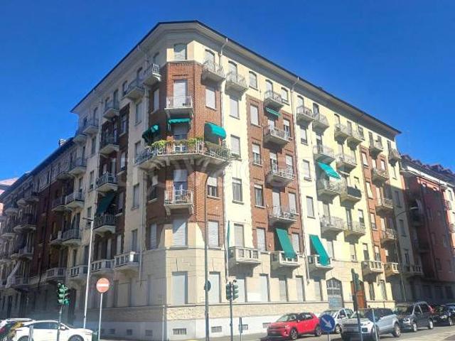 Bilocale in affitto a Torino via Millefonti, 29, Nizza Millefonti