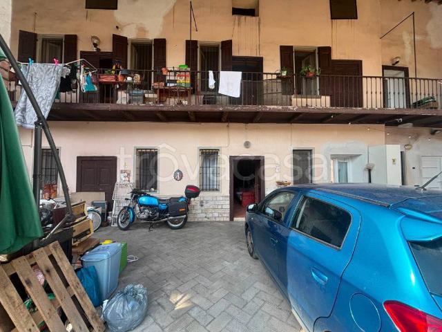 Bilocale in affitto a Travagliato via 26 Aprile, 10
