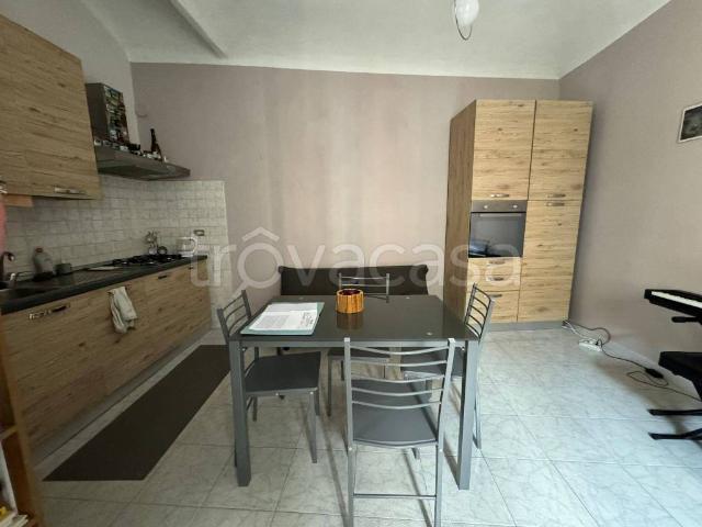 Bilocale in affitto ad Alessandria via Brescia, Borgo Rovereto Piscina