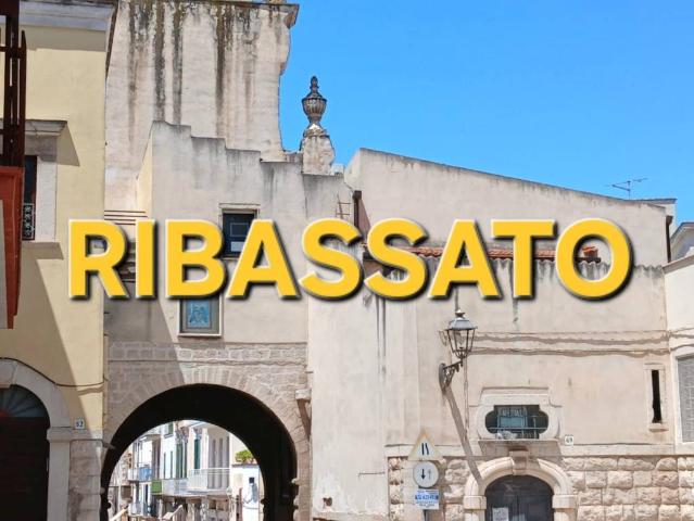 Bilocale in affitto ad Andria via Federico II di Svevia, Centro Storico