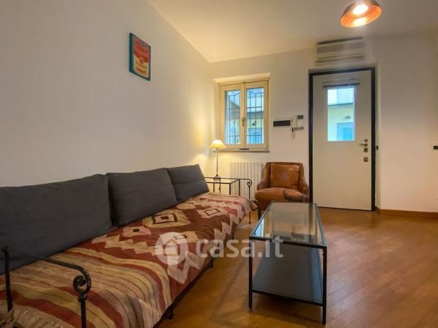 Bilocale in Affitto in Via dei Fabbri 12 a Milano