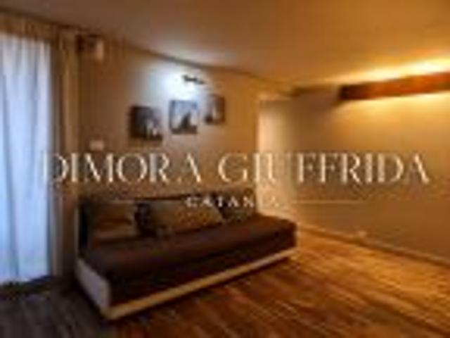 Bilocale in affitto, via Vincenzo Giuffrida 98, Province, Catania