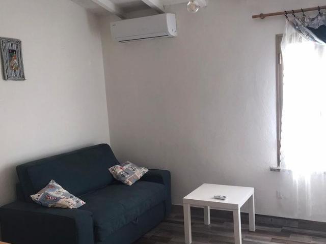 Bilocale indipendente 300 mt dal mare