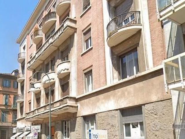 Bilocale libero a torino in via verdi